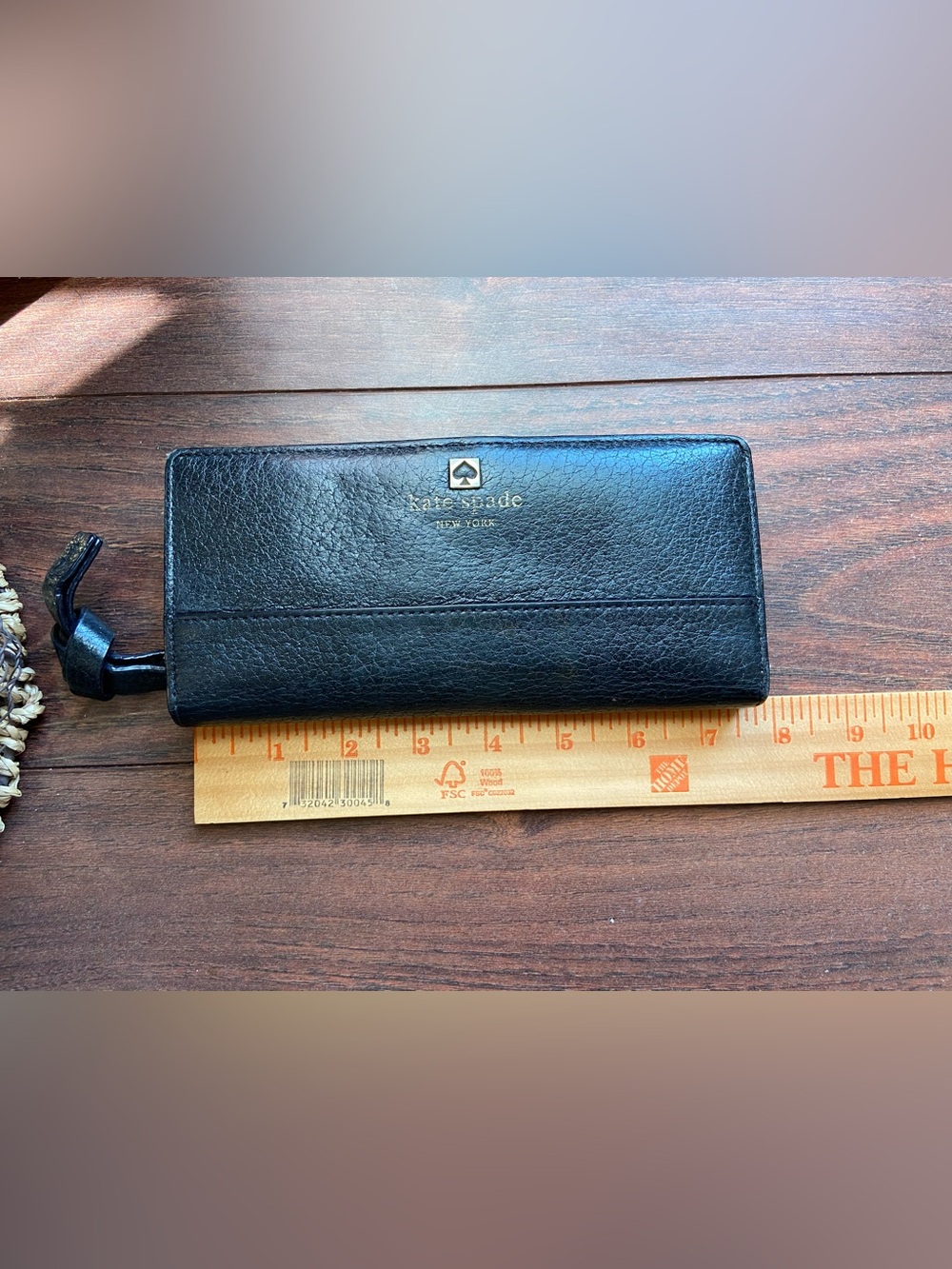 KATE SPADE BLACK PEBBLED LEATHER TAN INTERIOR WALLET